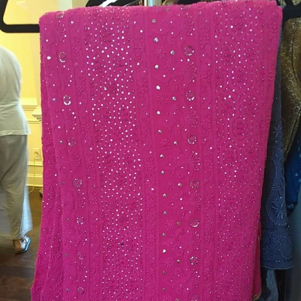 Exclusive chikankari sarees
Anarkali
Suits
All uni